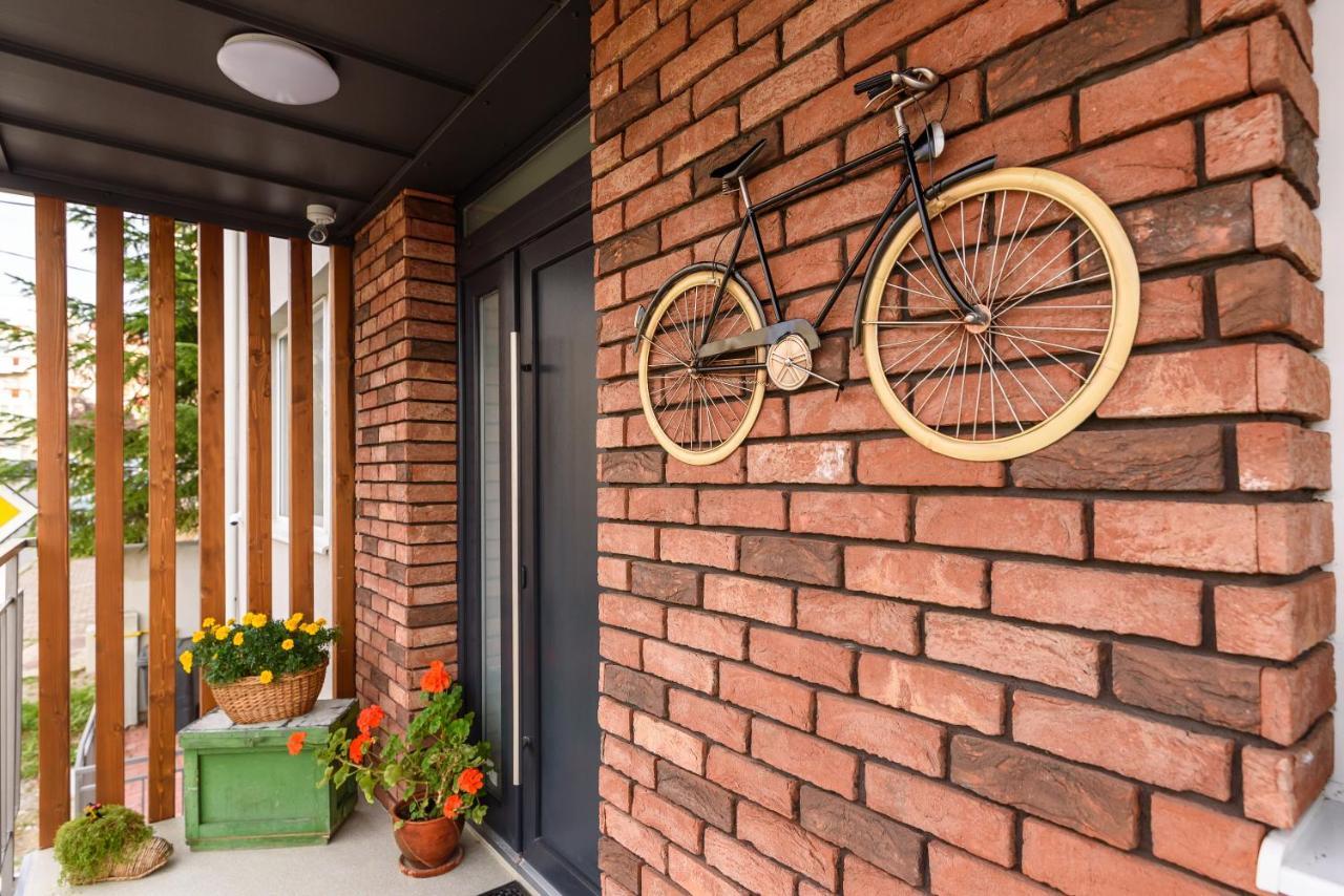 Aparthotel Tamtam Urban Kluż-Napoka Zewnętrze zdjęcie